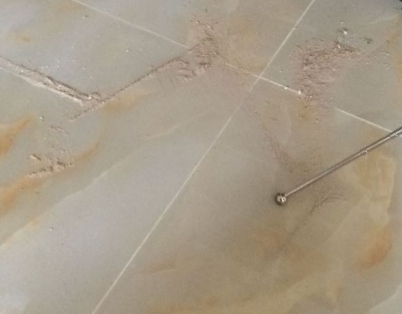 毕节瓷砖空鼓维修公司分享粘合剂选择不当在瓷砖铺贴过程中可能导致以下问题